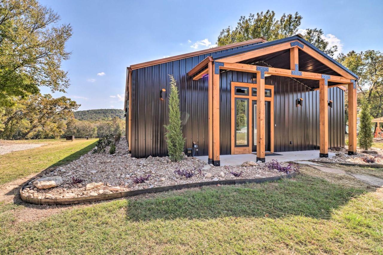 Modern Norfork House With Patio On White River! Εξωτερικό φωτογραφία